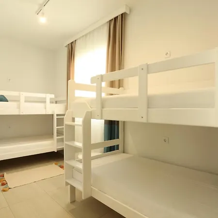 Willa Kuca Sa Bazenom Do 10 Osoba Freedom Place