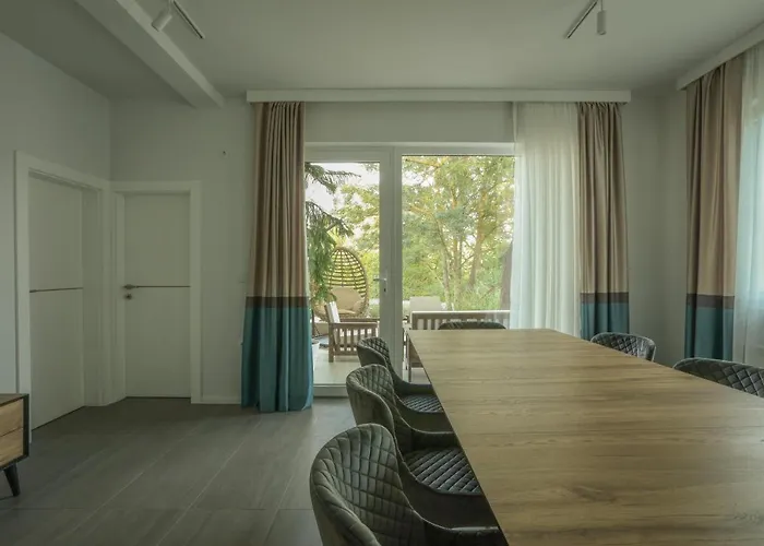 Вилла Kuca Sa Bazenom Do 10 Osoba Freedom Place *