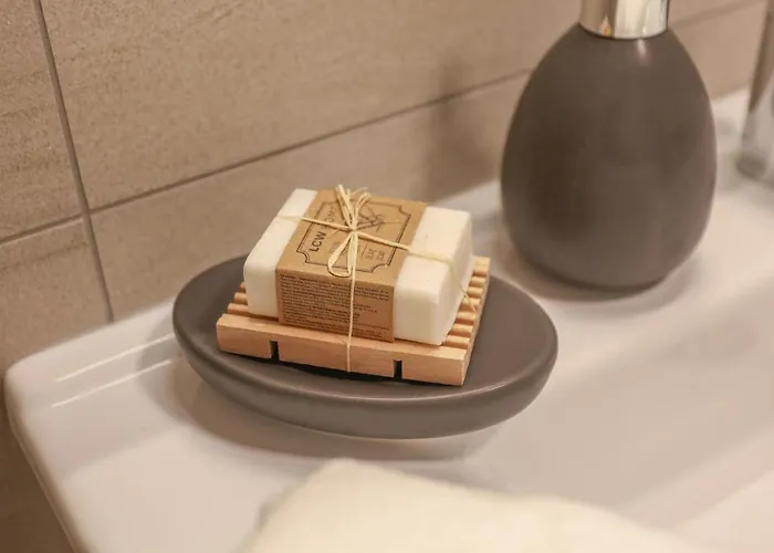 Kuca Sa Bazenom Do 10 Osoba Freedom Place Вилла